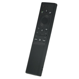 ClickPdu Универсальный силиконовый чехол H07 Black черного цвета для пультов телевизора SAMSUNG (арт. SM1816Black)
